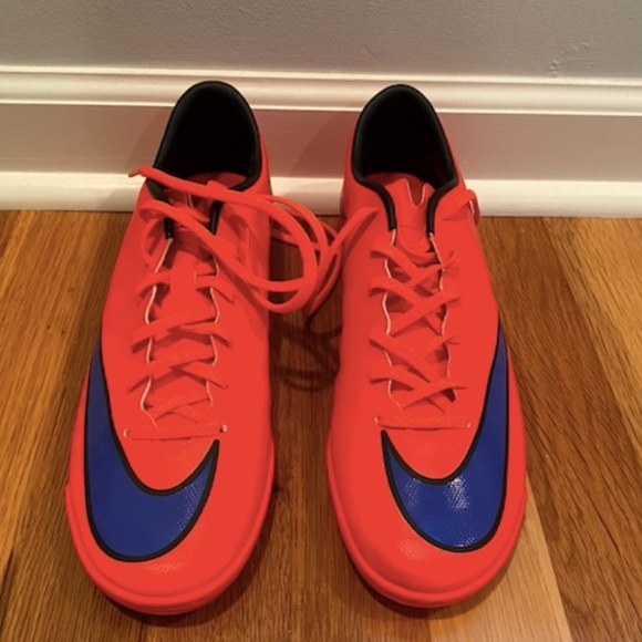 SOLD - Picture 4 of 5